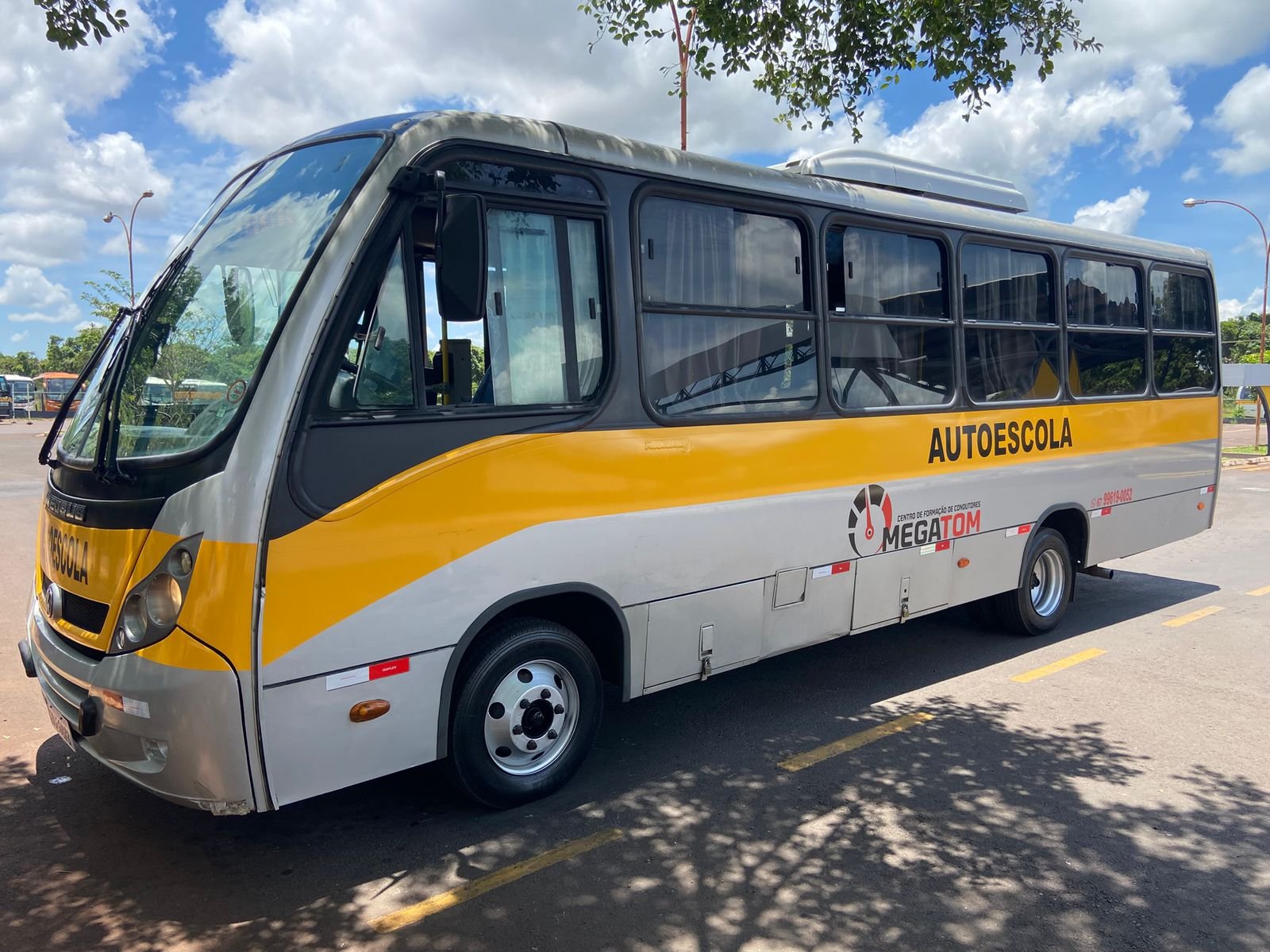 microonibus habilitação categoria D auto escola megatom